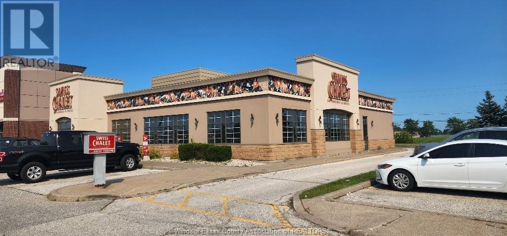 4450 Walker Road, Windsor, Ontario  N8W 3T5 - Photo 4 - 24020252