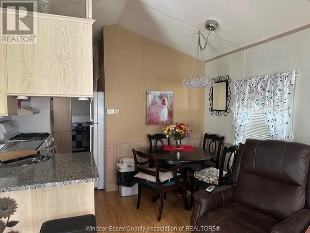 17 Peartree, Colchester, Ontario  N0R 1G0 - Photo 9 - 25015053