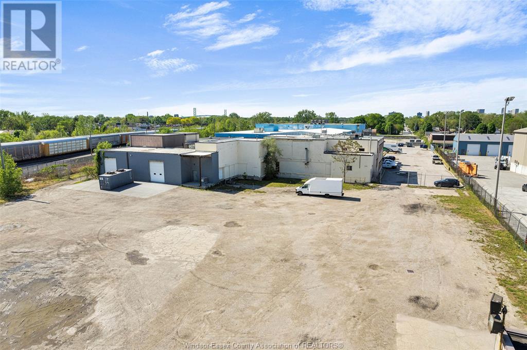 1153 Tecumseh Road West, Windsor, Ontario  N8X 1H7 - Photo 33 - 25015730