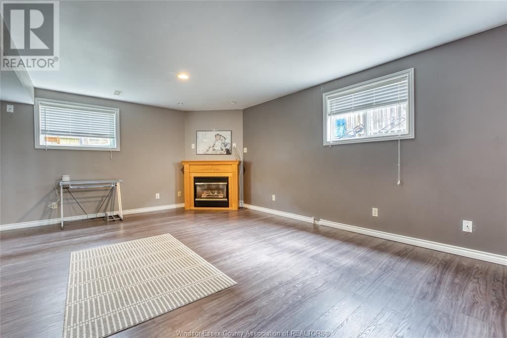 1329 Foster Avenue, Windsor, Ontario  N8W 5P3 - Photo 19 - 25017814