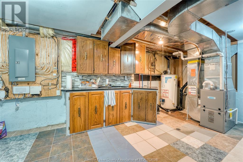 1329 Foster Avenue, Windsor, Ontario  N8W 5P3 - Photo 26 - 25017814