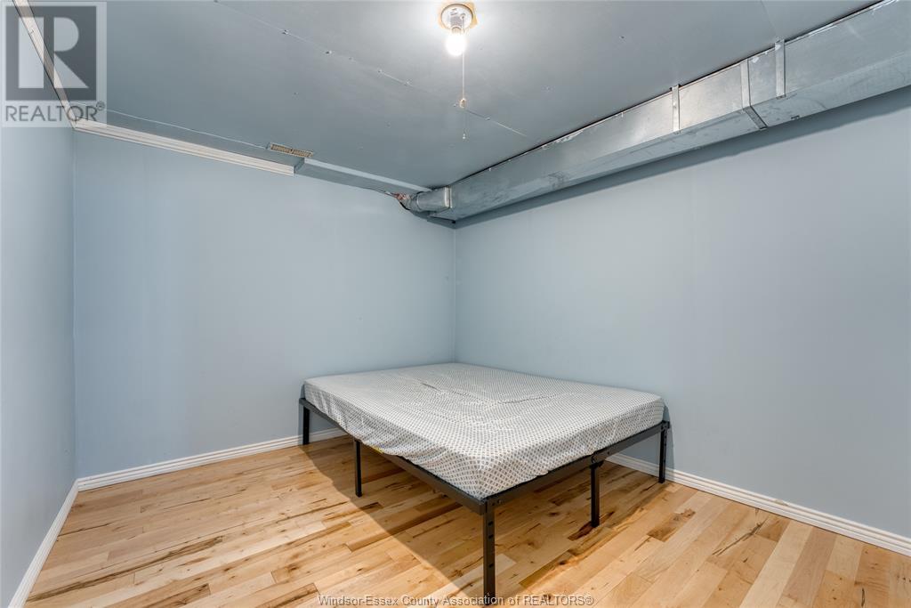 1329 Foster Avenue, Windsor, Ontario  N8W 5P3 - Photo 29 - 25017814