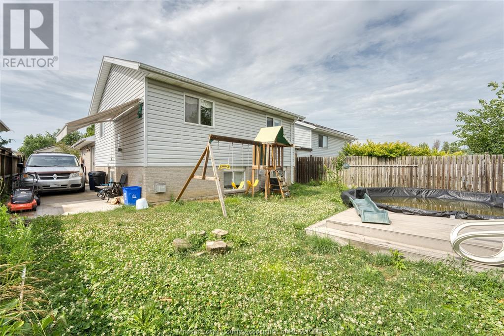 1329 Foster Avenue, Windsor, Ontario  N8W 5P3 - Photo 34 - 25017814