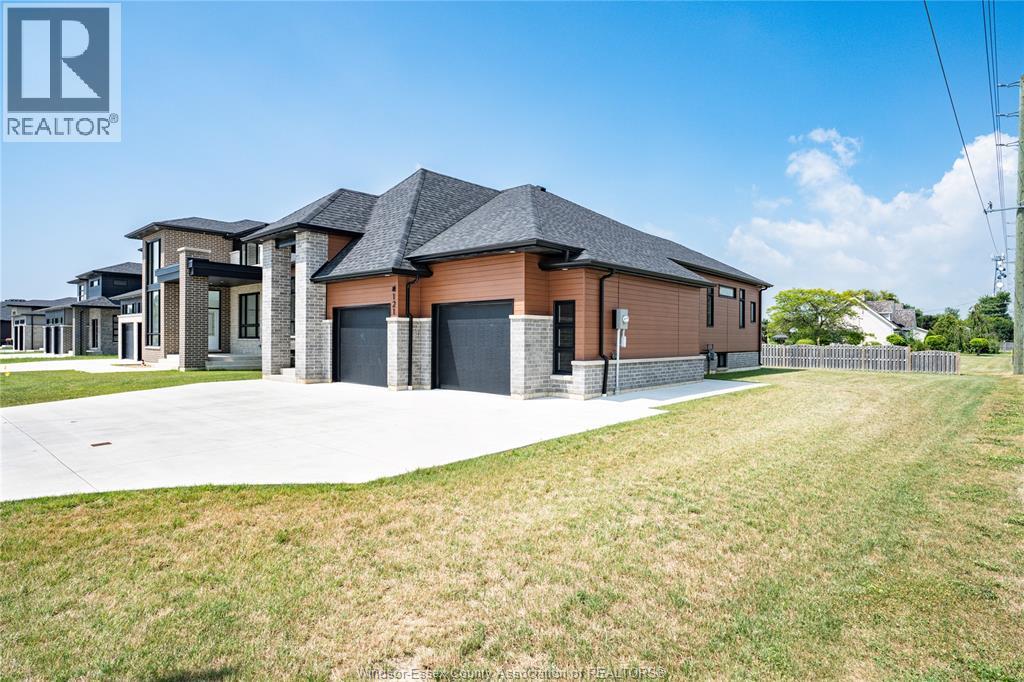121 Hazel Crescent, Kingsville, Ontario  N9Y 0A9 - Photo 2 - 25018189