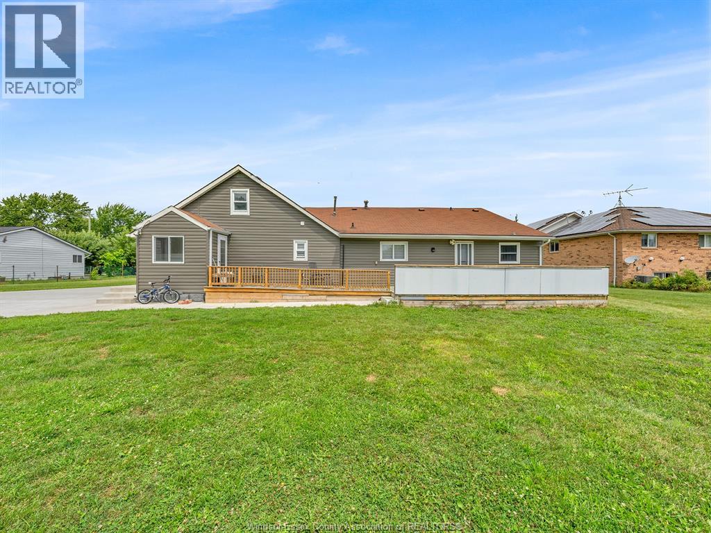215 Texas, Amherstburg, Ontario  N9V 2R8 - Photo 12 - 25020236