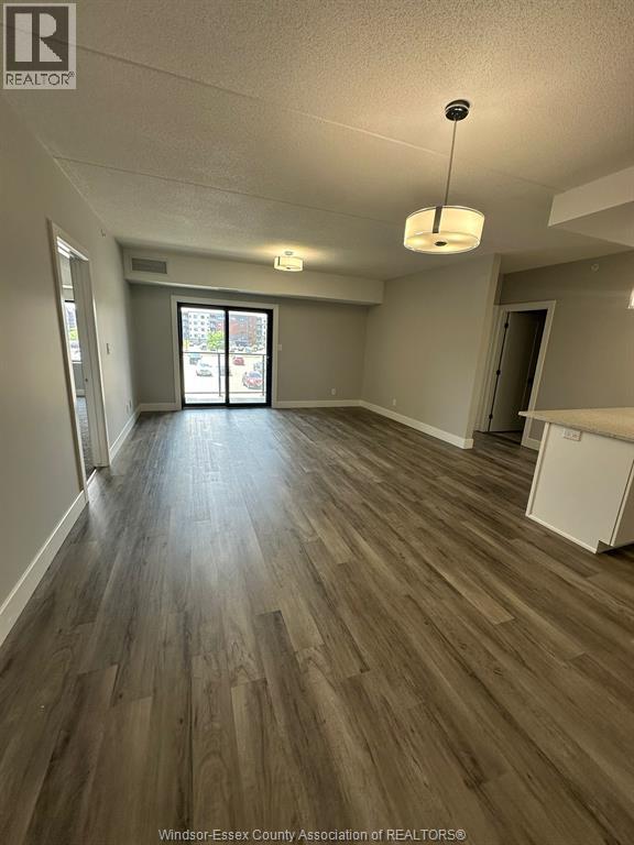 2550 Sandwich West Parkway Unit# 203, Lasalle, Ontario  N9H 2R6 - Photo 4 - 25021122