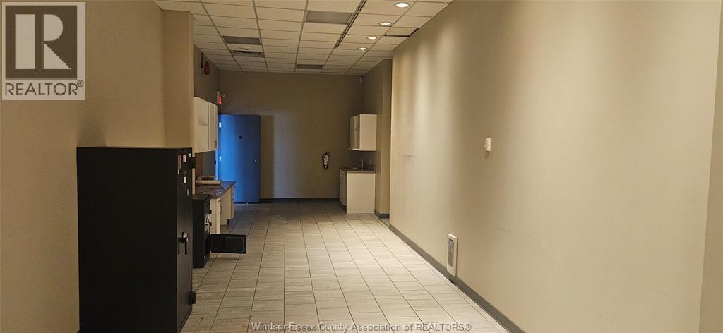 605 Ouellette, Windsor, Ontario  N9A 4J4 - Photo 6 - 25021218