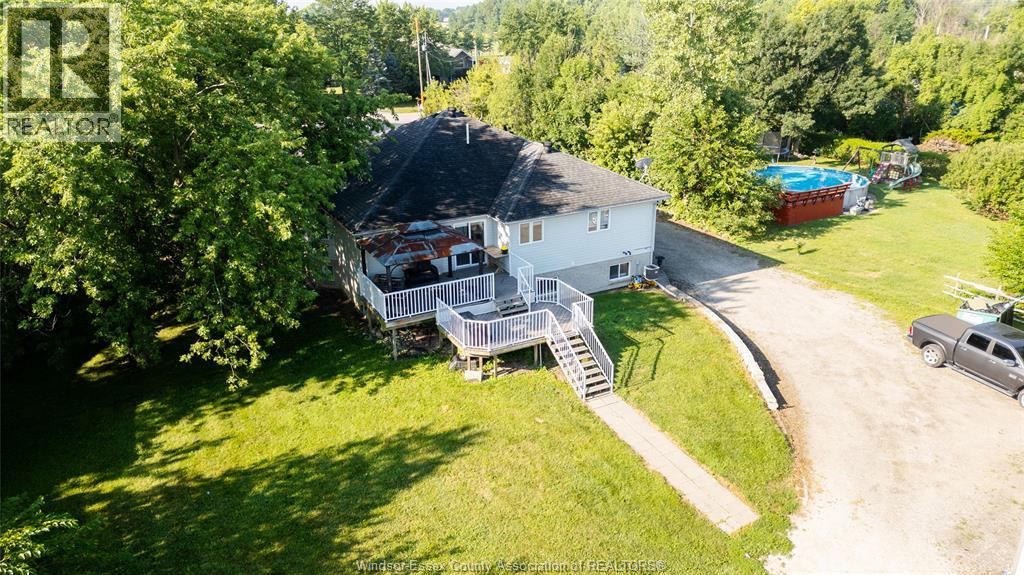 8510 Baseline, Windsor, Ontario  N0R 1K0 - Photo 3 - 25021349