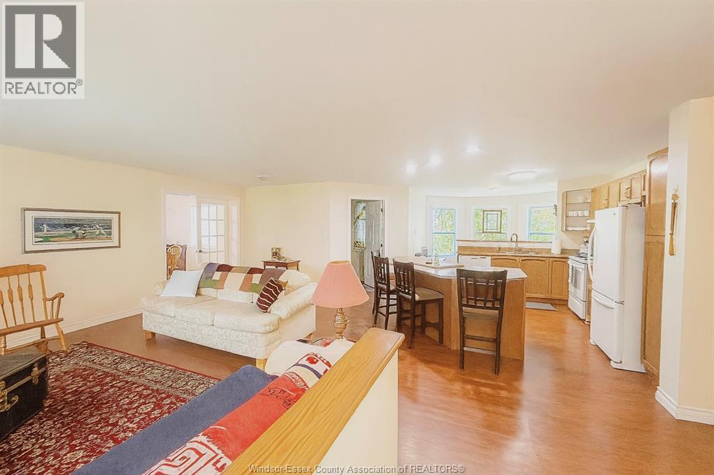761 East West Road, Pelee Island, Ontario  N0R 1M0 - Photo 11 - 25024008