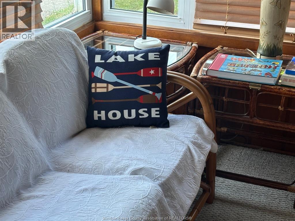 680 Point Pelee Drive, Leamington, Ontario  N8H 3V4 - Photo 1 - 25024904