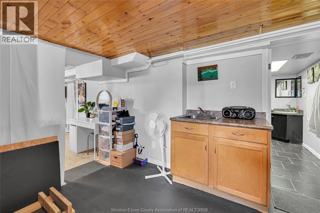 1494 Pierre, Windsor, Ontario  N8X 4P3 - Photo 23 - 25026589
