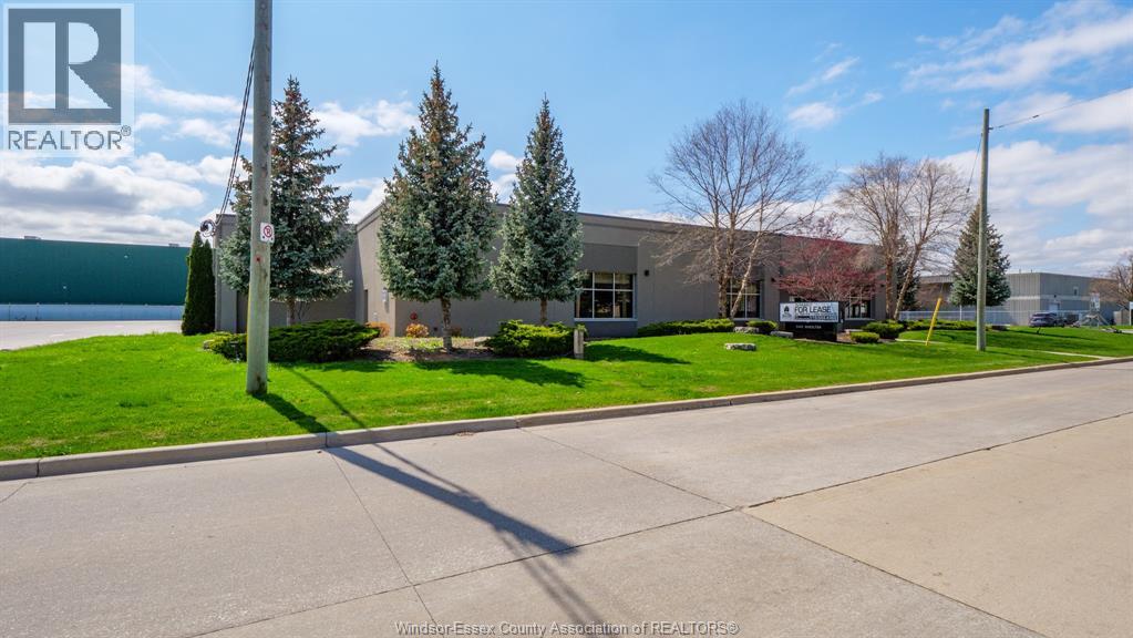 3445 Wheelton Unit# 130, Windsor, Ontario  N8W 5A6 - Photo 4 - 25026825