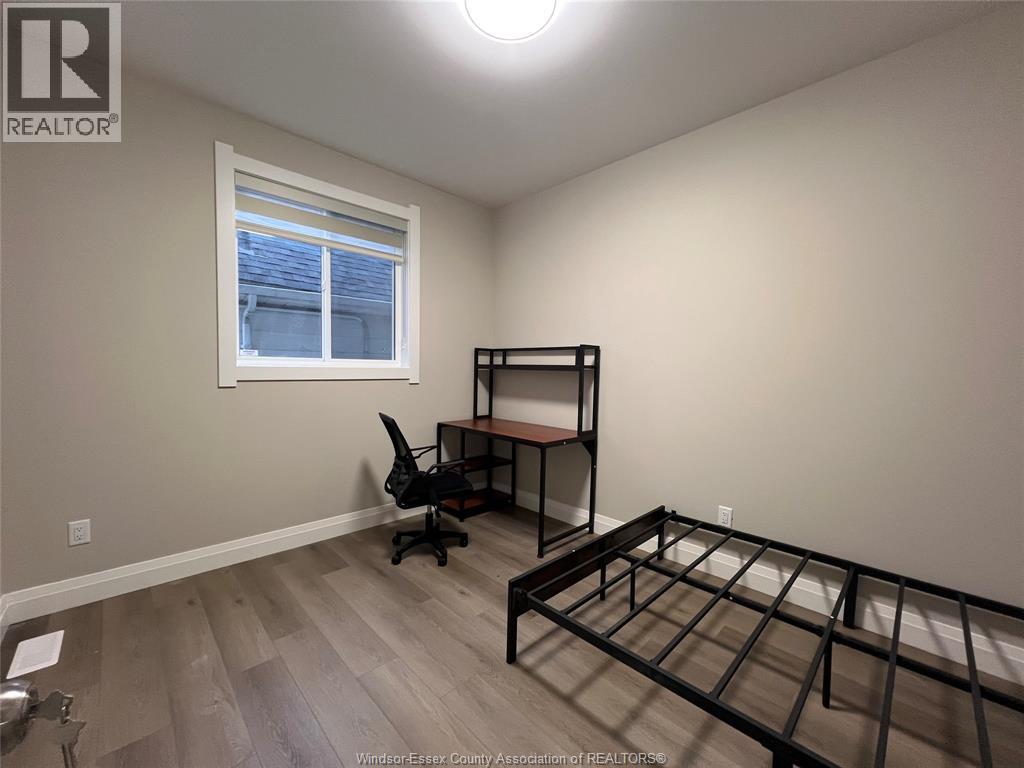 917 Mckay Unit# 2–m-R1, Windsor, Ontario  N9B 2A4 - Photo 16 - 25027024