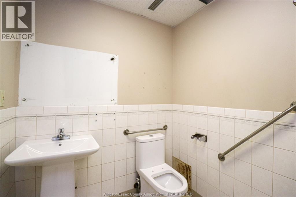 2130 South Pacific Avenue Unit# 2, Windsor, Ontario  N8X 2A3 - Photo 31 - 25027287