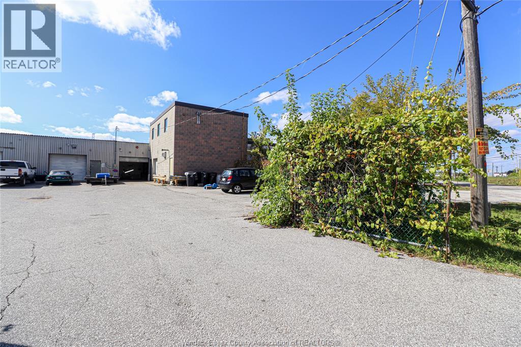 2130 South Pacific Avenue Unit# 2, Windsor, Ontario  N8X 2A3 - Photo 4 - 25027287