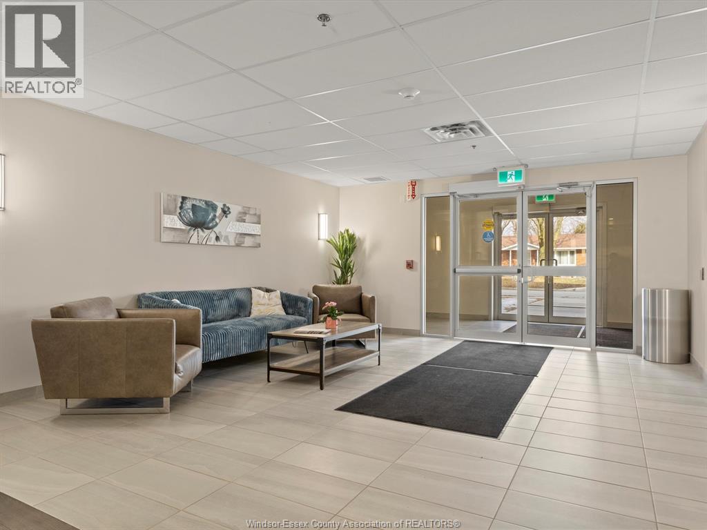 22 Victor Street Unit# 201, Essex, Ontario  N8W 1J7 - Photo 2 - 25027656