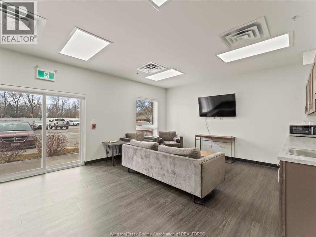 22 Victor Street Unit# 201, Essex, Ontario  N8W 1J7 - Photo 26 - 25027656