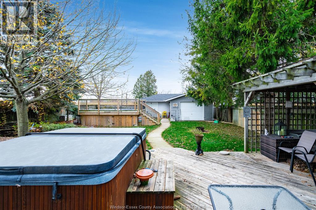 6121 Emerson Avenue, Lakeshore, Ontario  N0P 1J0 - Photo 41 - 25027806