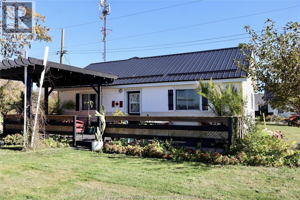 1081 West Shore Road, Pelee Island, Ontario  N0R 1M0 - Photo 7 - 25027872