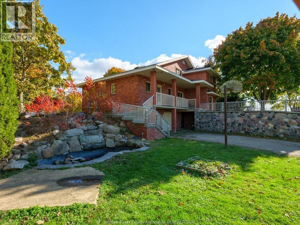 2495 Division Road North, Kingsville, Ontario  N9Y 2E5 - Photo 31 - 25028053