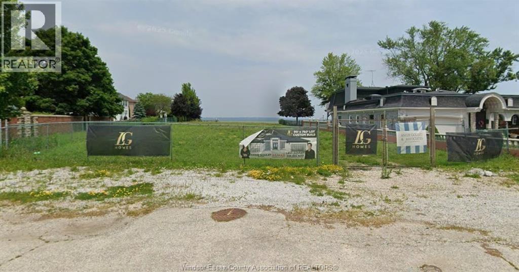 12042 RIVERSIDE DRIVE, Tecumseh, Ontario