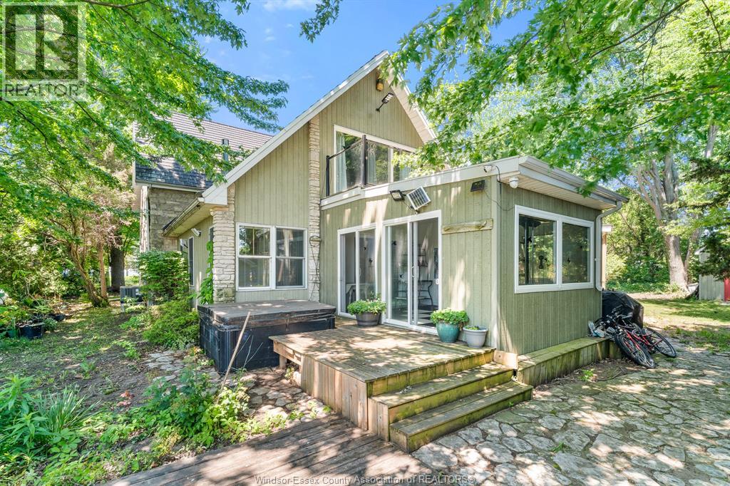 933 West Shore Road, Pelee Island, Ontario  N0R 1M0 - Photo 32 - 25028332