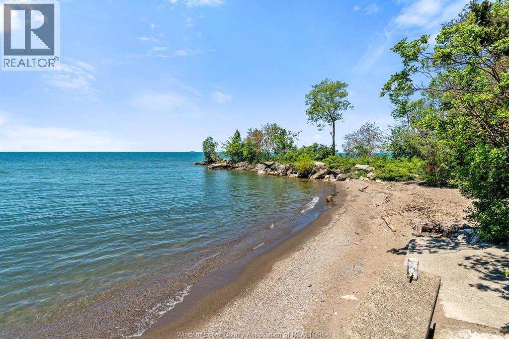 933 West Shore Road, Pelee Island, Ontario  N0R 1M0 - Photo 40 - 25028332