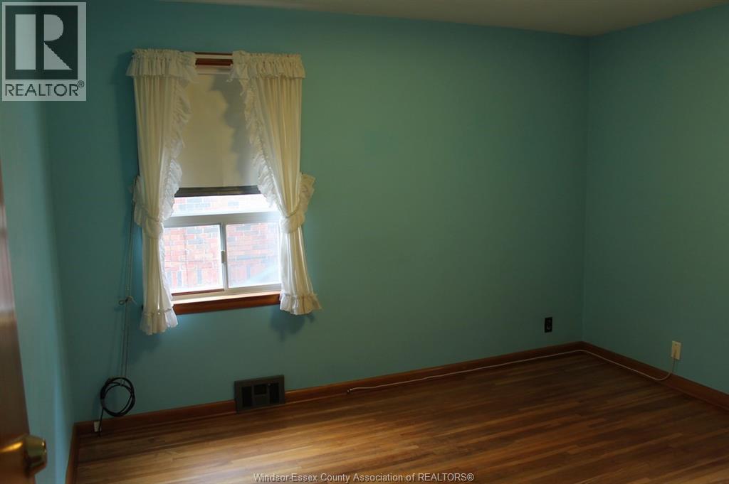 336 Partington Avenue, Windsor, Ontario  N9B 2N5 - Photo 11 - 25028575