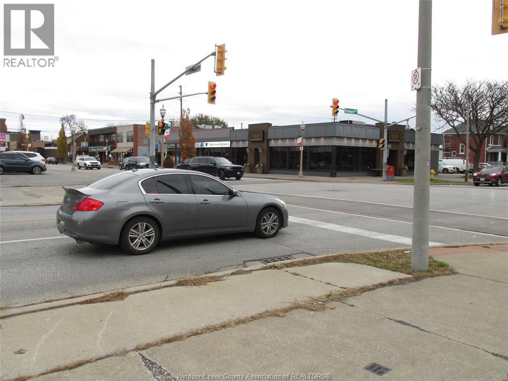 501-541 Erie St E + 1014-1018 Howard, Windsor, Ontario  N9A 3X8 - Photo 4 - 25028751