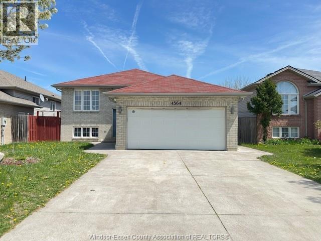 4564 FONTANA AVENUE, Windsor, Ontario