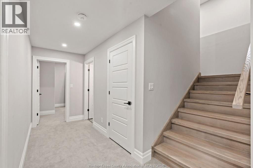 258 Xavier Circle, Lakeshore, Ontario  N8N 0J3 - Photo 38 - 25029039