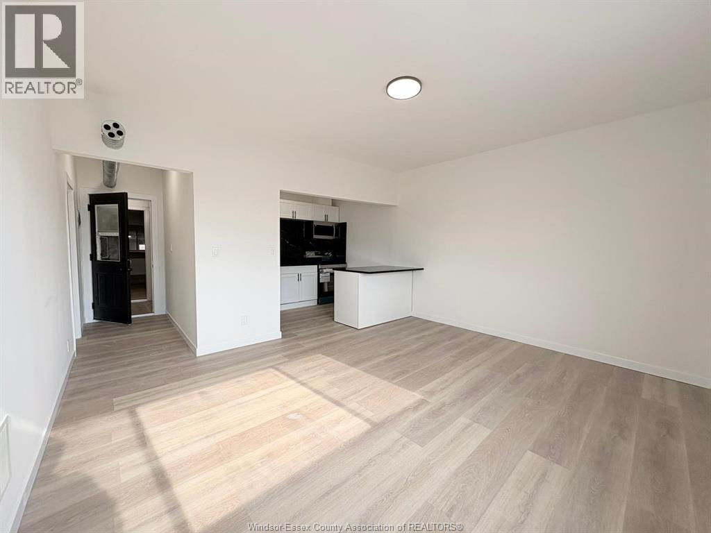 1370 WYANDOTTE STREET East Unit# 1, Windsor, Ontario