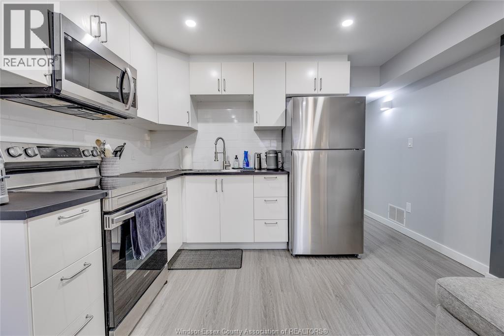 12726 Horwood Crescent Unit# Lower, Tecumseh, Ontario  N8N 4T9 - Photo 6 - 25029325