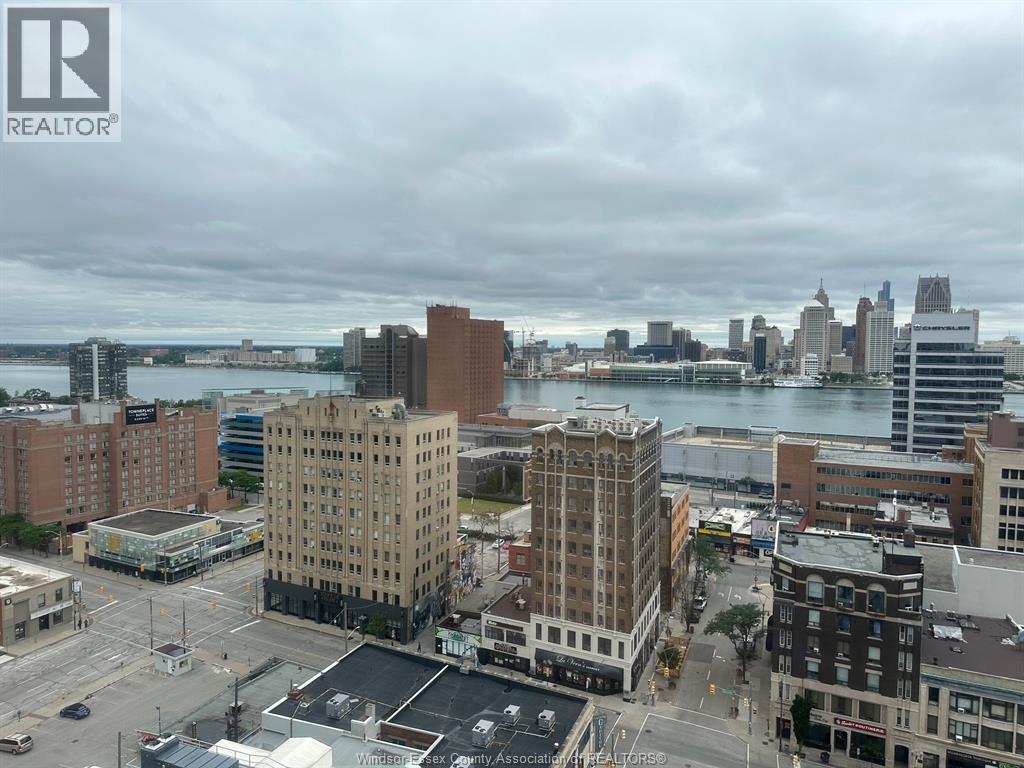 380 PELISSIER STREET Unit# 1805, Windsor, Ontario