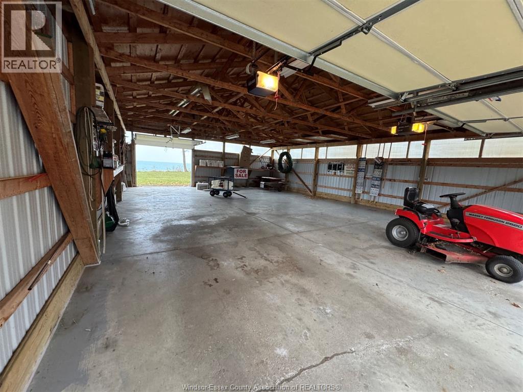 1239 Oxford & Lot 13 Oxford Avenue, Kingsville, Ontario  N9Y 2S8 - Photo 34 - 25030730