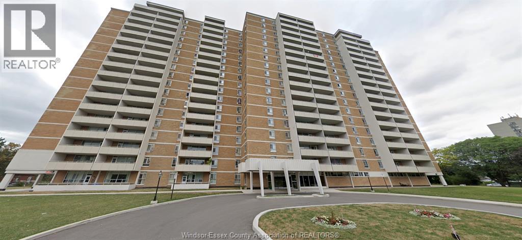 2550 Pharmacy AVENUE Unit# 1812, Scarborough, Ontario