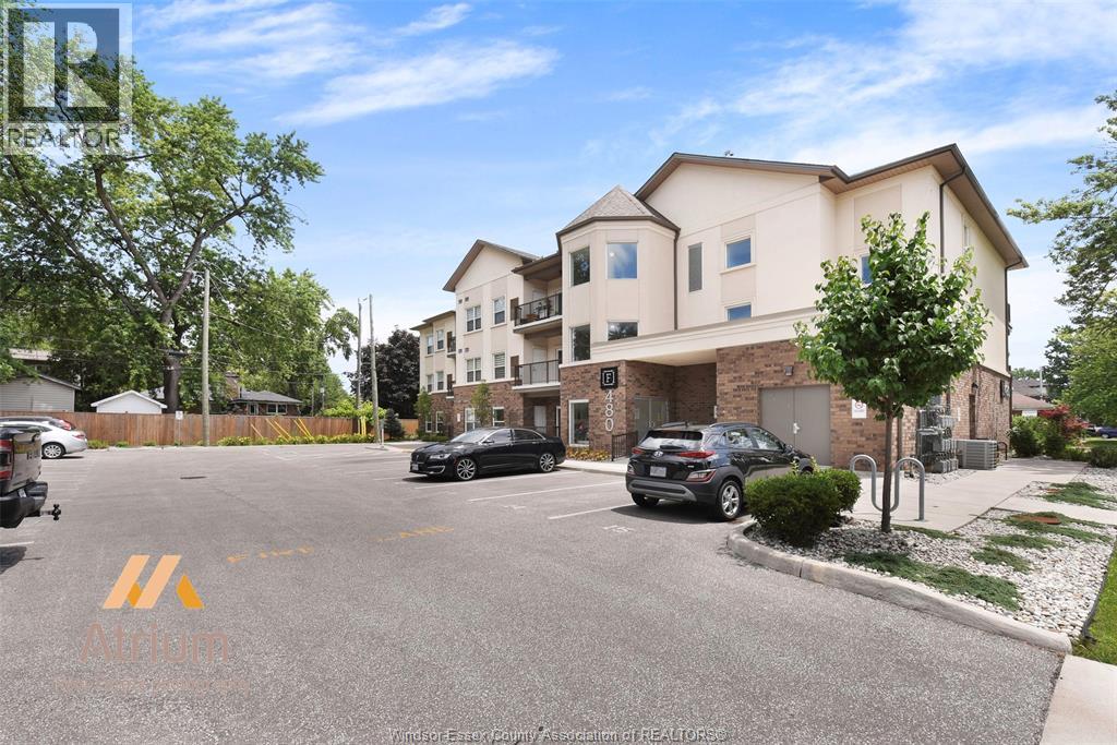 480 Fairview Unit# 305, Windsor, Ontario  N8S 3E2 - Photo 3 - 25030777