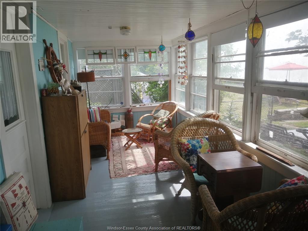 42 Pulley Road, Leamington, Ontario  N0P 2P0 - Photo 11 - 25030915