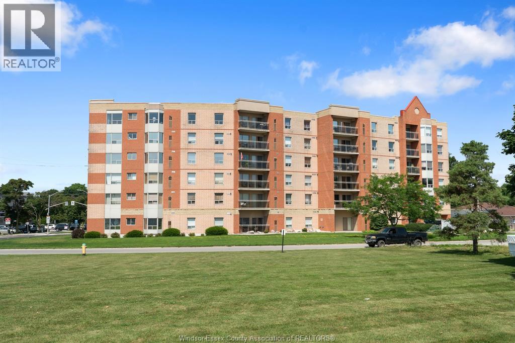 99 Robson Road Unit# 303, Leamington, Ontario  N8H 2M8 - Photo 49 - 25030927