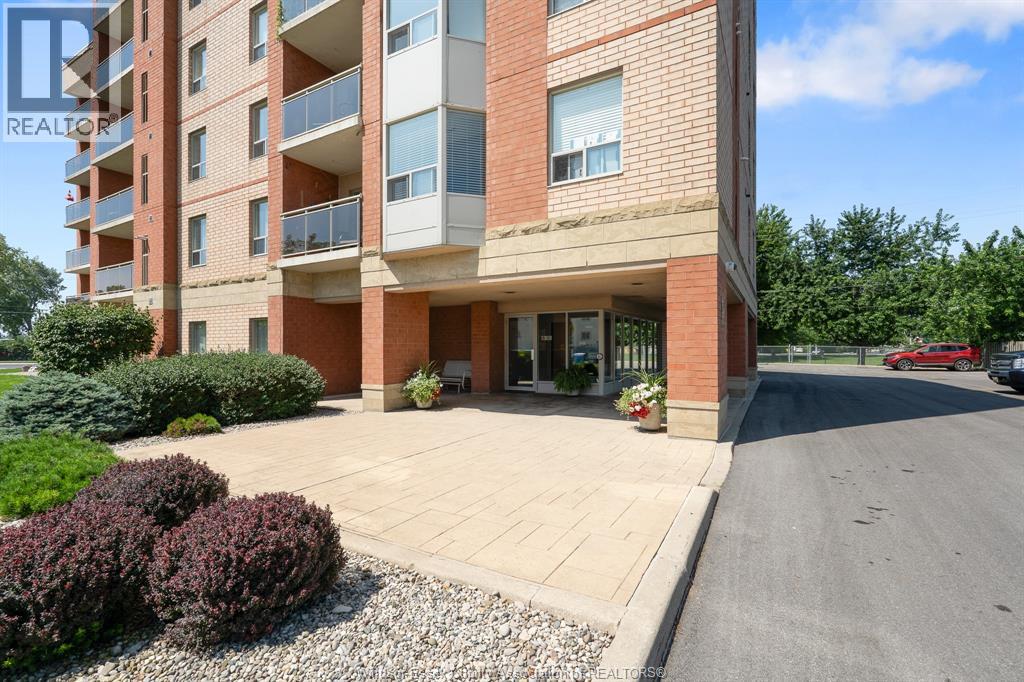 99 Robson Road Unit# 303, Leamington, Ontario  N8H 2M8 - Photo 5 - 25030927