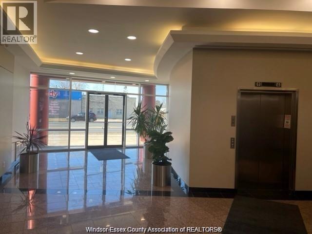 2510 Ouellette Avenue Unit# 104, Windsor, Ontario  N8X 1L4 - Photo 4 - 25031115