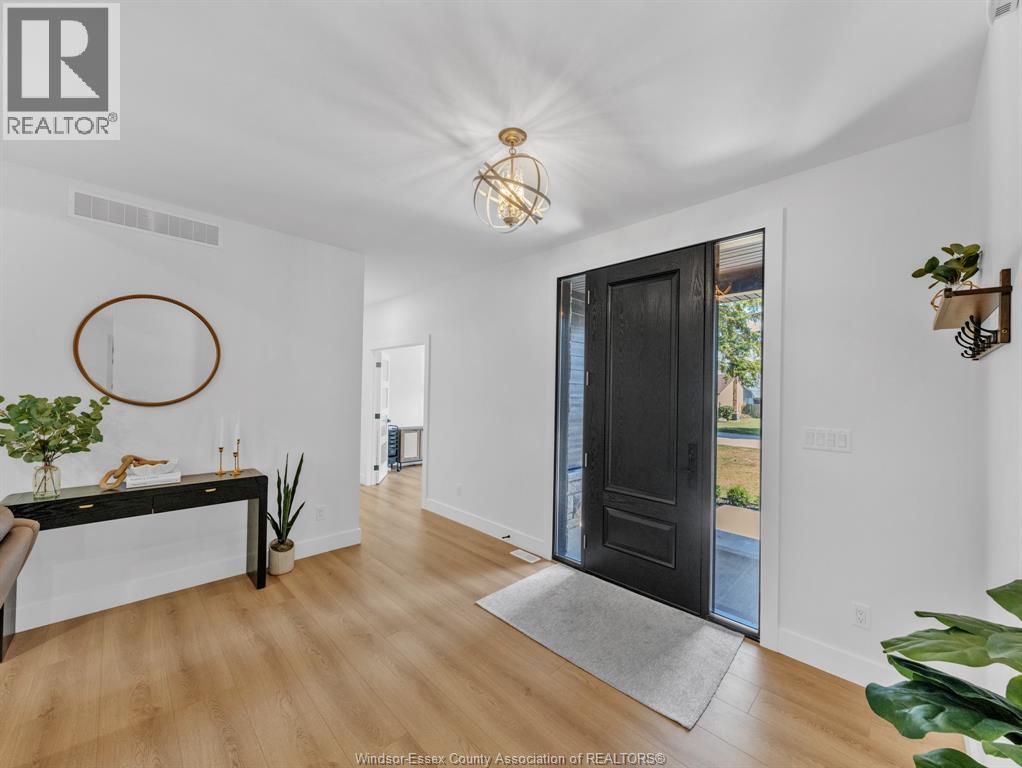 1499 Fuller Drive, Kingsville, Ontario  N9Y 3M7 - Photo 5 - 25031146