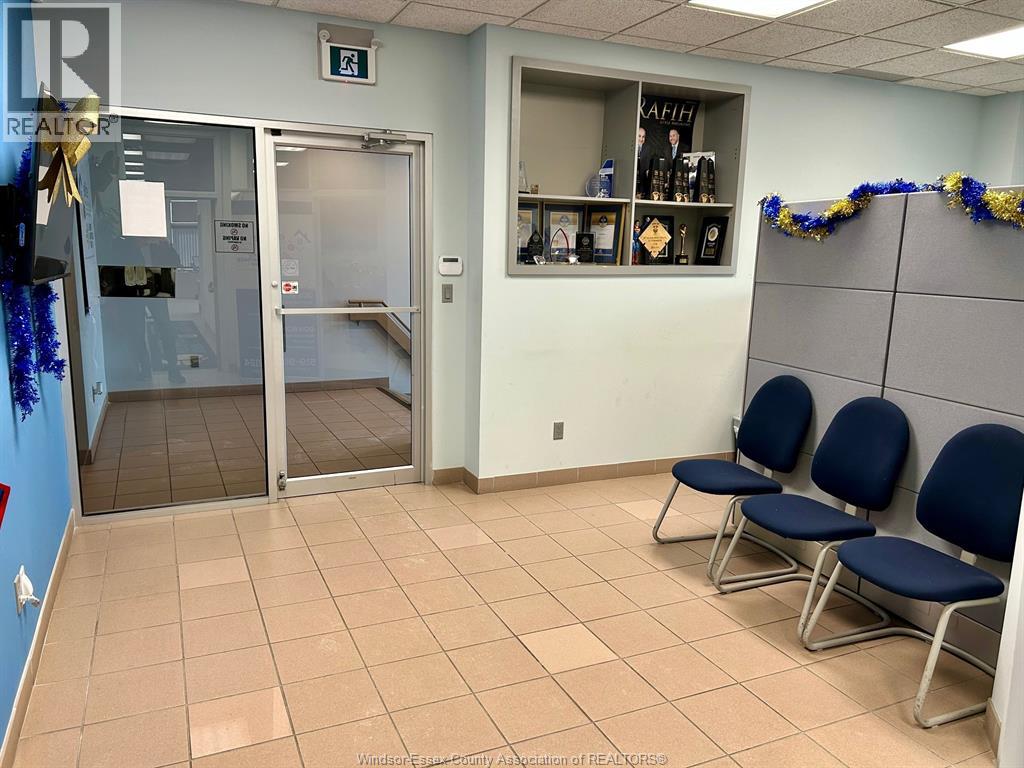 2575 Ouellette Avenue Unit# 200, Windsor, Ontario  N8X 1L9 - Photo 12 - 25031355