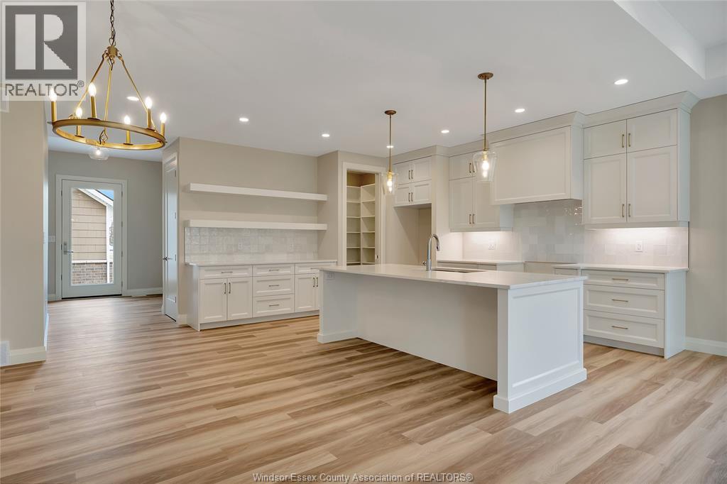 31 Sandcastle, Amherstburg, Ontario  N9V 0J2 - Photo 5 - 25031362