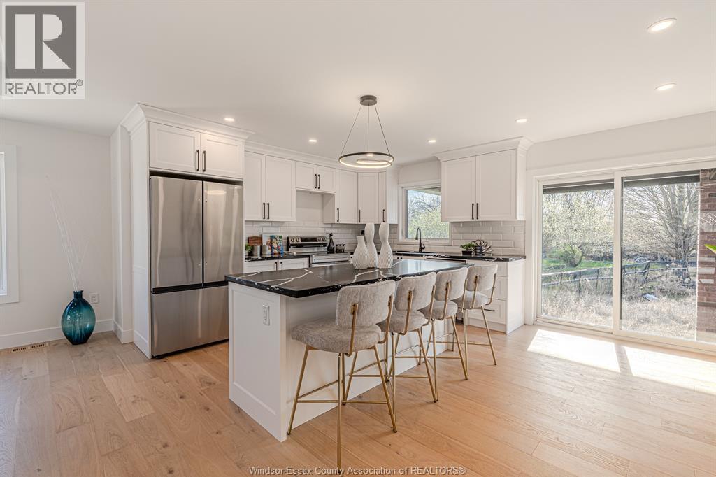 2588 Mayfair, Lasalle, Ontario  N9J 2M6 - Photo 9 - 25031568