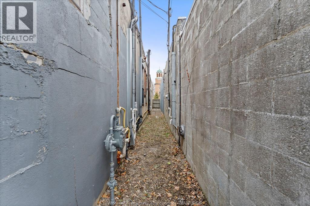 3315 Tecumseh Road East, Windsor, Ontario  N8W 1H4 - Photo 41 - 25031664