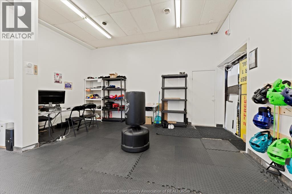 3315 Tecumseh Road East, Windsor, Ontario  N8W 1H4 - Photo 8 - 25031664