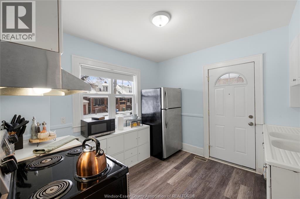 1097 Moy Avenue, Windsor, Ontario  N9A 2P2 - Photo 15 - 25031700