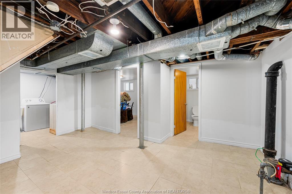 1097 Moy Avenue, Windsor, Ontario  N9A 2P2 - Photo 33 - 25031700