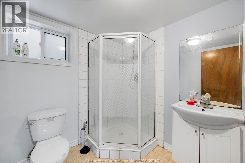 1097 Moy Avenue, Windsor, Ontario  N9A 2P2 - Photo 34 - 25031700